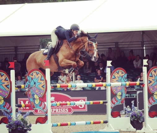 j and r equestrian