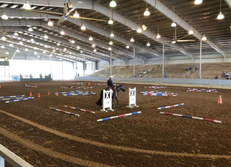 mobile equestrian center